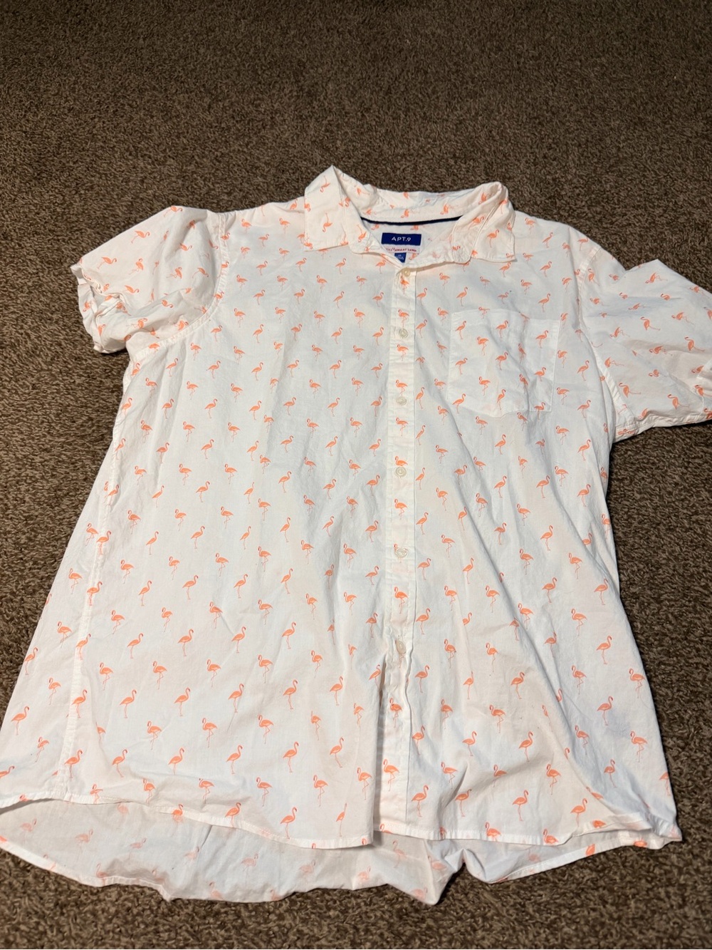 Apt. 9 White Flamingo-Print Men’s Short Sleeve Button Up NWOT